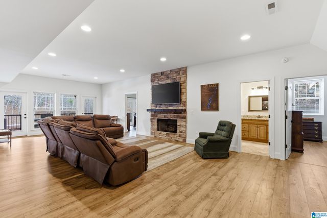 119 PERKINS POINTE, Columbiana, AL 35051