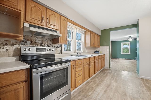 1305 Edwards Drive, Tipp City, OH 45371