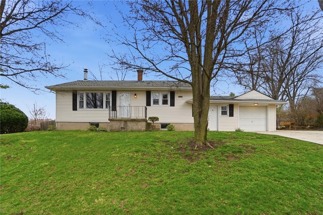 1305 Edwards Drive, Tipp City, OH 45371