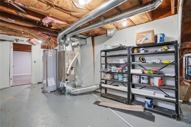 1305 Edwards Drive, Tipp City, OH 45371