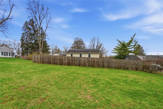1305 Edwards Drive, Tipp City, OH 45371