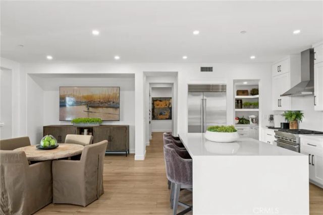 42 Gardenpath, Irvine, CA 92603
