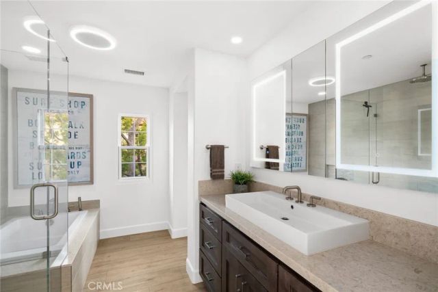 42 Gardenpath, Irvine, CA 92603
