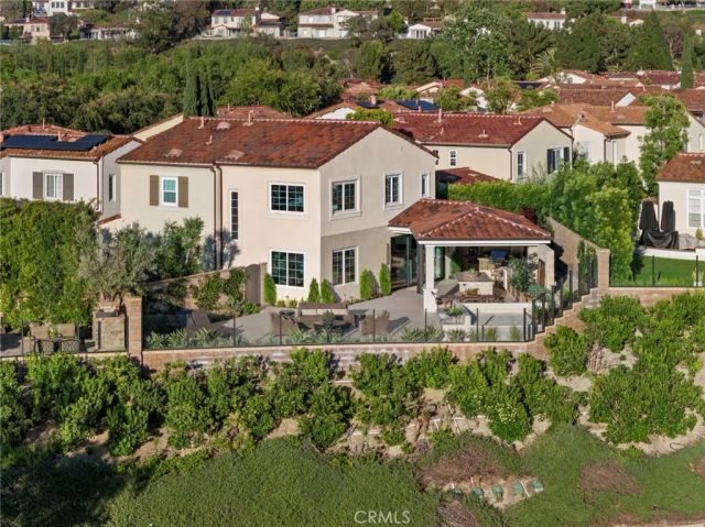 42 Gardenpath, Irvine, CA 92603