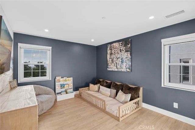 42 Gardenpath, Irvine, CA 92603