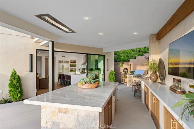 42 Gardenpath, Irvine, CA 92603