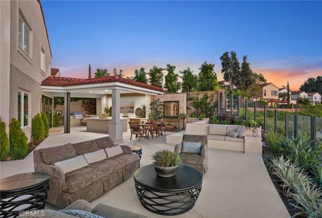 42 Gardenpath, Irvine, CA 92603