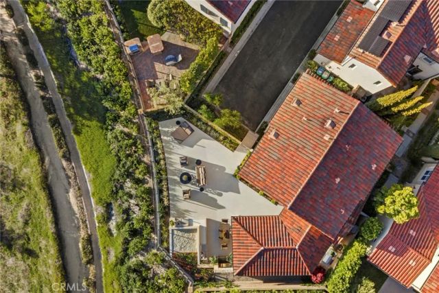 42 Gardenpath, Irvine, CA 92603