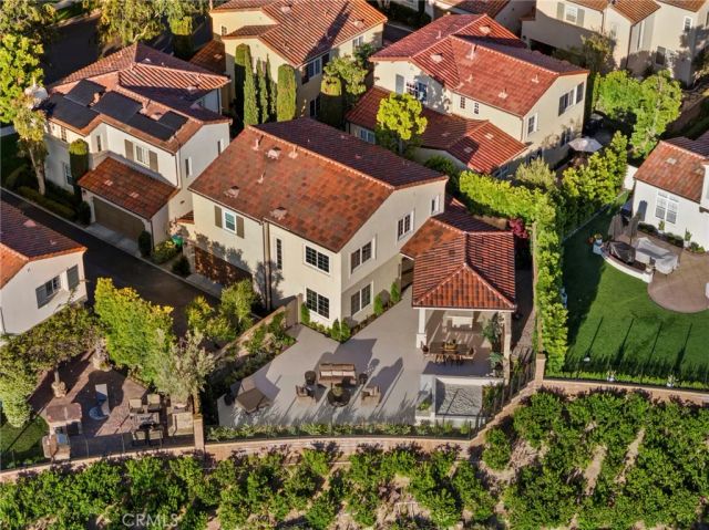 42 Gardenpath, Irvine, CA 92603