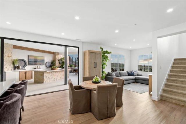 42 Gardenpath, Irvine, CA 92603