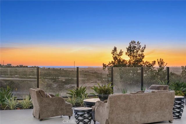 42 Gardenpath, Irvine, CA 92603