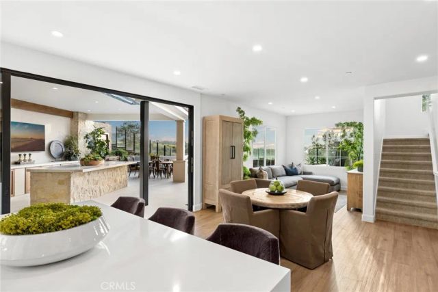 42 Gardenpath, Irvine, CA 92603