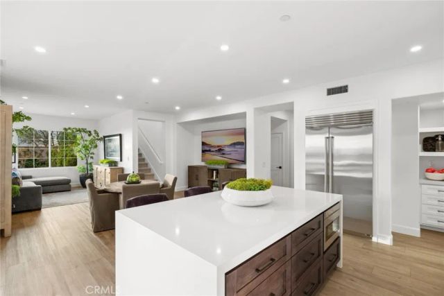 42 Gardenpath, Irvine, CA 92603