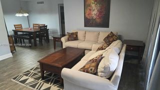 524 Osprey Drive 10B, Delray Beach, FL 33444