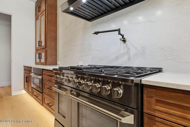 16707 Bisley Pl, Louisville, KY 40245