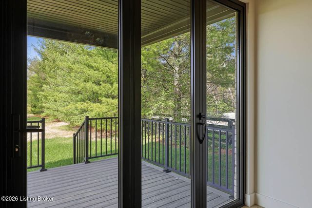 16707 Bisley Pl, Louisville, KY 40245