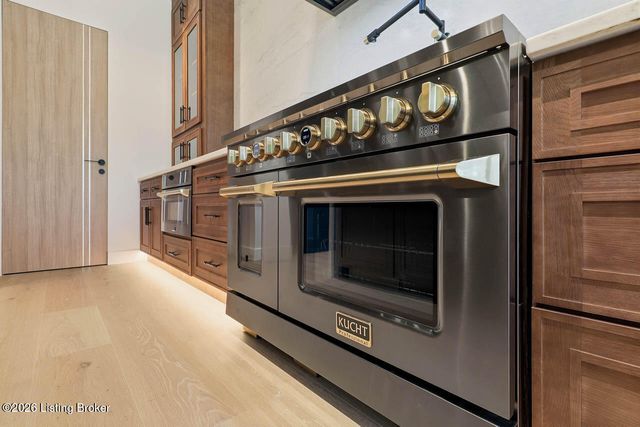 16707 Bisley Pl, Louisville, KY 40245