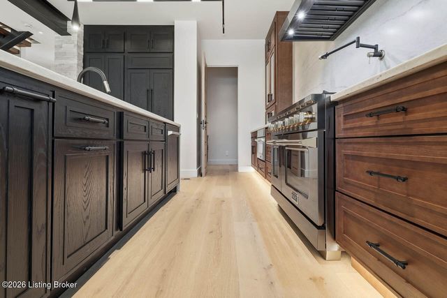 16707 Bisley Pl, Louisville, KY 40245