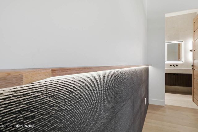 16707 Bisley Pl, Louisville, KY 40245