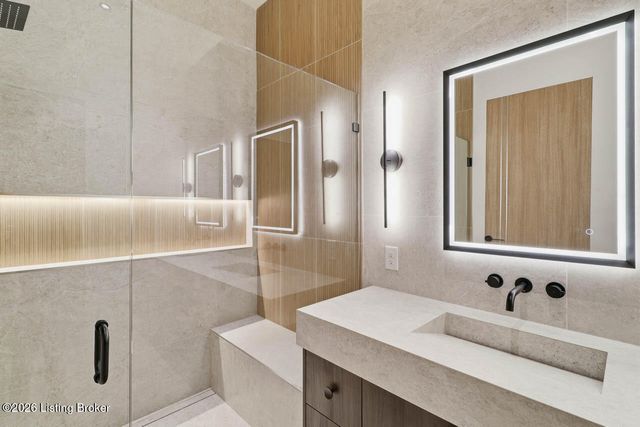 16707 Bisley Pl, Louisville, KY 40245