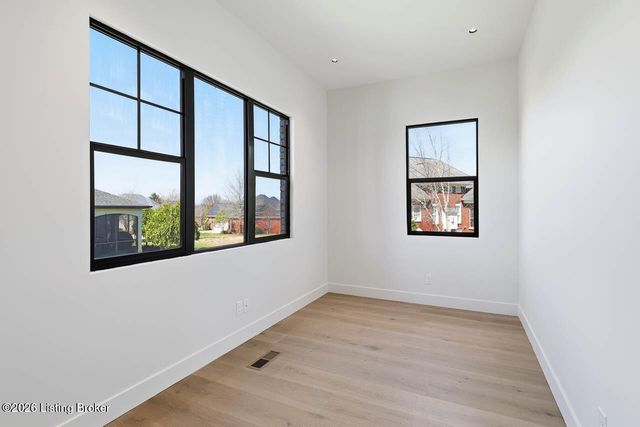 16707 Bisley Pl, Louisville, KY 40245