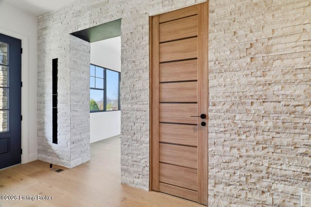 16707 Bisley Pl, Louisville, KY 40245