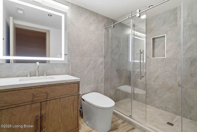 16707 Bisley Pl, Louisville, KY 40245