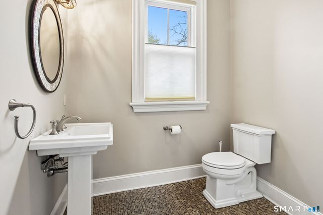 1 Imlay Street, Hartford, CT 06105