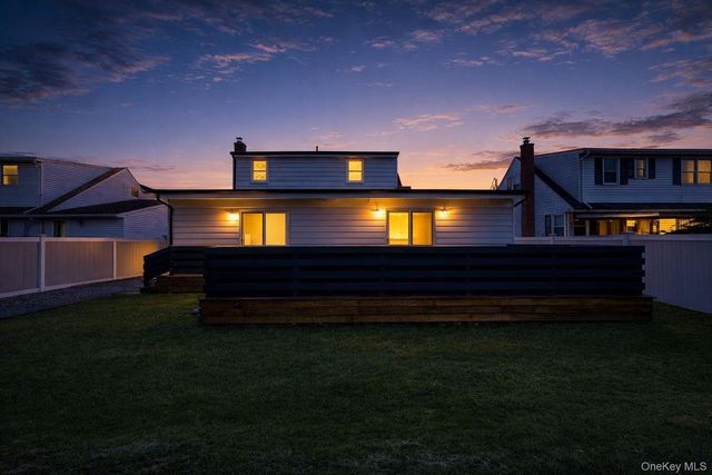 73 Midwood Avenue, Farmingdale, NY 11735