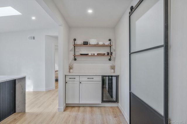 73 Midwood Avenue, Farmingdale, NY 11735