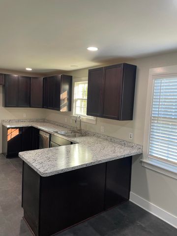 1007 Nichols St, Deridder, LA 70634