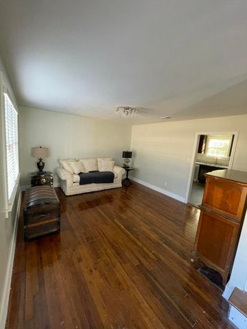 1007 Nichols St, Deridder, LA 70634