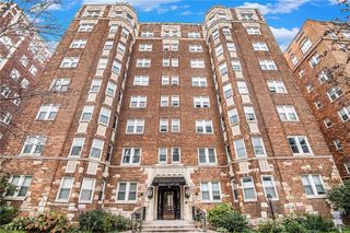 311 E Emanuel Cleaver II Boulevard 301, Kansas City, MO 64112