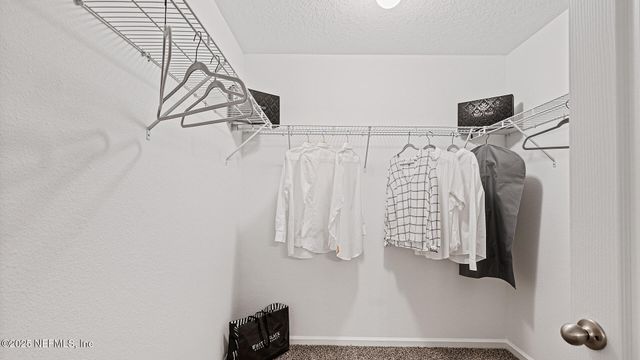 21 LUTHER Drive, Palm Coast, FL 32164