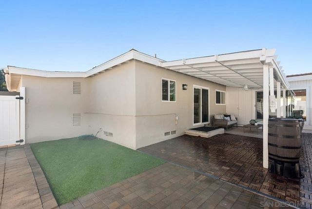 2864 Havasupai Ave, San Diego, CA 92117
