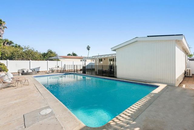 2864 Havasupai Ave, San Diego, CA 92117