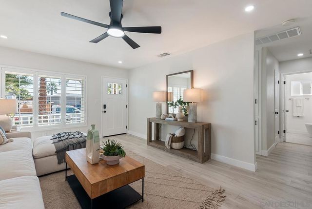 2864 Havasupai Ave, San Diego, CA 92117