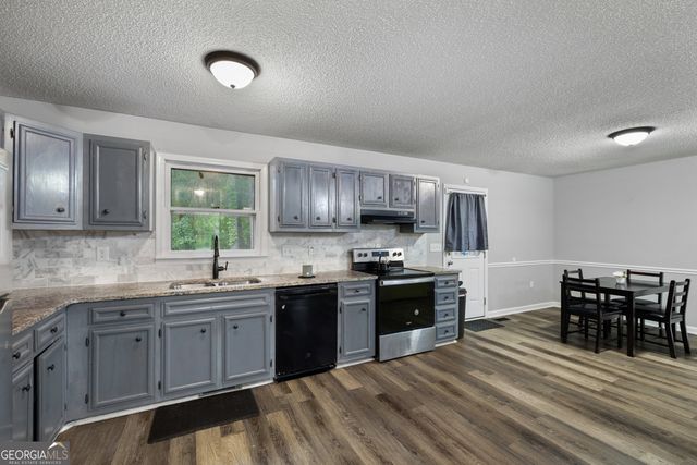 2055 Greentree Parkway, Macon, GA 31220