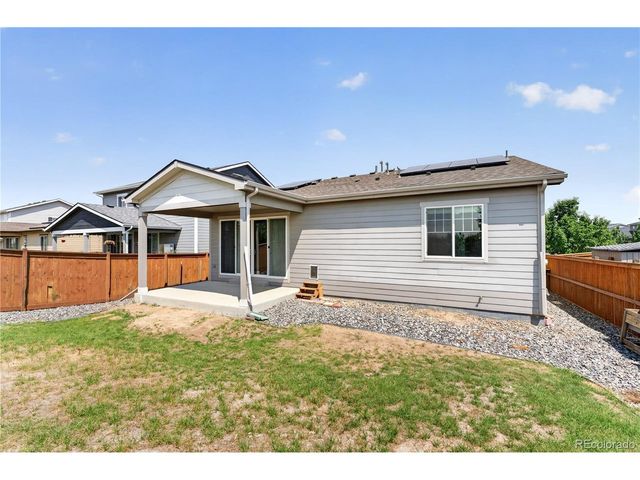 25644 E Byers Dr, Aurora, CO 80018