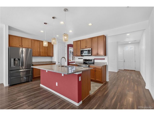 25644 E Byers Dr, Aurora, CO 80018