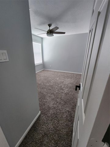 16794 N Bob White Drive, Conroe, TX 77385