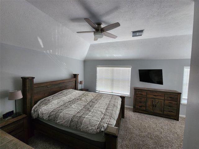 16794 N Bob White Drive, Conroe, TX 77385