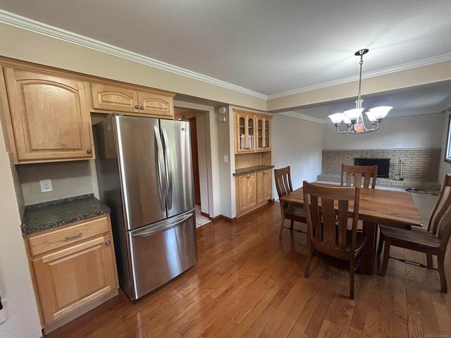 33538 Swan Drive, Sterling Heights, MI 48312