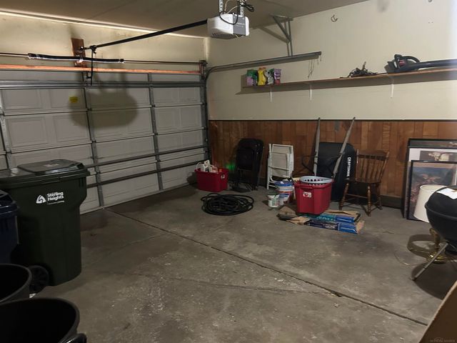 33538 Swan Drive, Sterling Heights, MI 48312