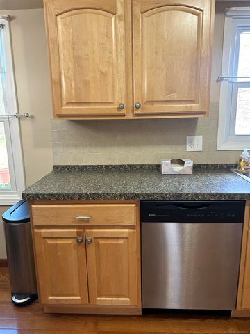 33538 Swan Drive, Sterling Heights, MI 48312