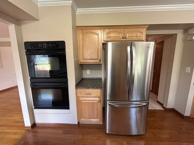 33538 Swan Drive, Sterling Heights, MI 48312