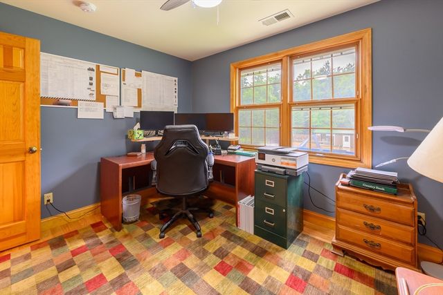 434 Batchelor St, Granby, MA 01033