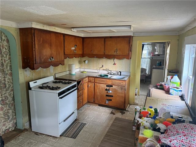 517 W Dow Street, Tipp City, OH 45371