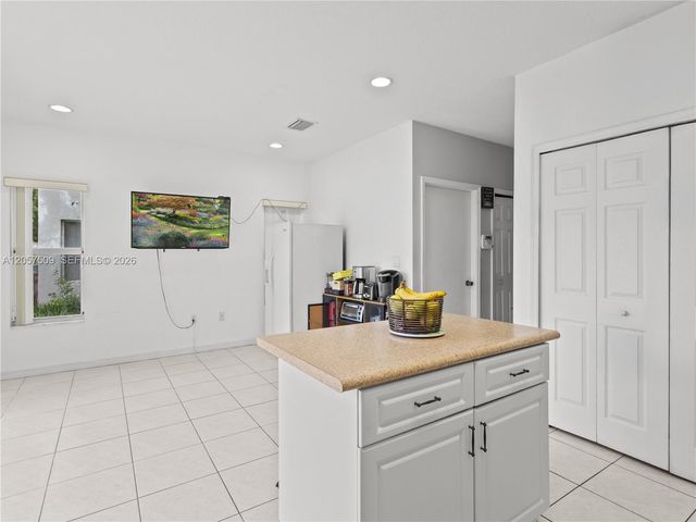 1651 SE 31st Ct, Homestead, FL 33035