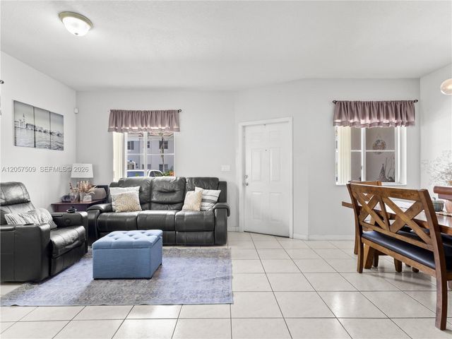 1651 SE 31st Ct, Homestead, FL 33035
